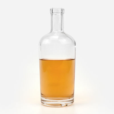 Customized Logo 300ml 500ml 700ml 750ml Glasflasche für Wodka Whisky Liquor Brandy