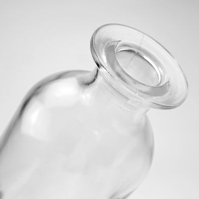 Glasflasche mit individueller Kapazität für Spirituosen Tequila Wodka Brandy Whisky Rum Gin Likör 500 ml/700 ml/750 ml