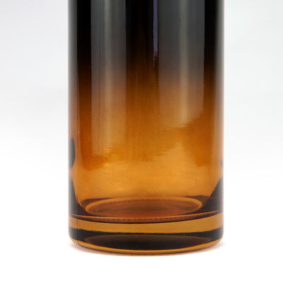 700 ml Liquor Glasflasche für Getränke Industriegetränke Transparent Bernstein Schwarz