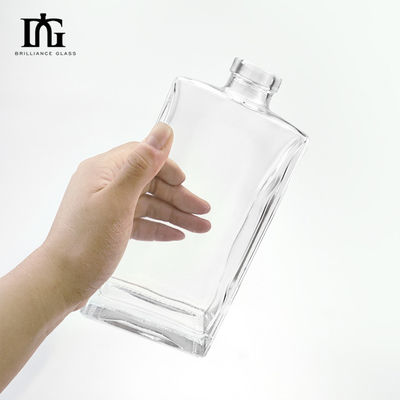 500 ml Quadratflasche aus klarem Glas für Soda, eigene Korkenflasche für Wodka, Whisky und Brandy