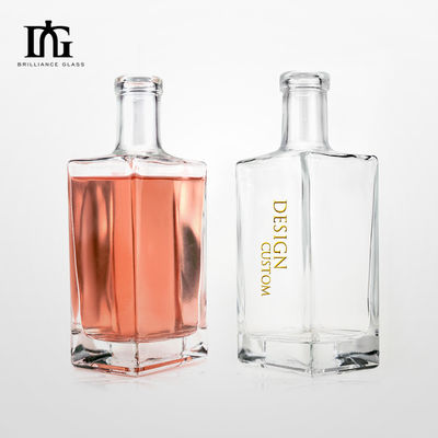 Akzeptable OEM/ODM 700ml Quadratfläschige Glasflasche für Whisky Gin Wodka Spirit Wahl