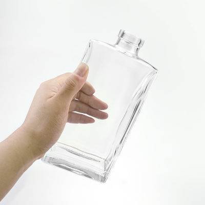 Spezielle Verpackung Nachfüllglas Leere 500 ml Parfümflasche mit Gravur und Farbe