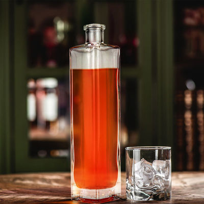 Durchsichtige 500 ml Quadratglasflasche mit schwerem Boden und Korkkappe