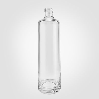 Kostenlos verfügbar 750 ml 700 ml populäre umweltfreundliche Glasflasche für Rum Gin Spirituosen