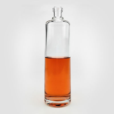 Kostenlos verfügbar 750 ml 700 ml populäre umweltfreundliche Glasflasche für Rum Gin Spirituosen