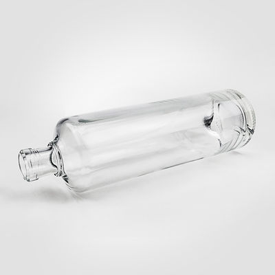 Kostenlos verfügbar 750 ml 700 ml populäre umweltfreundliche Glasflasche für Rum Gin Spirituosen