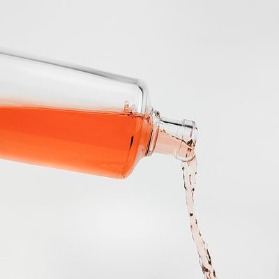 Kostenlos verfügbar 750 ml 700 ml populäre umweltfreundliche Glasflasche für Rum Gin Spirituosen