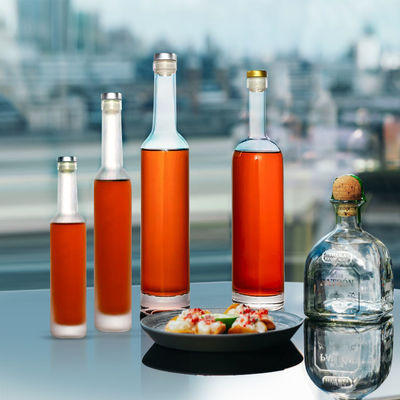 350 ml 375 ml 500 ml Durchsichtiges Rundglas Whisky Rum Weinflasche mit Korkkappe