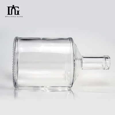 500 ml 700 ml 750 ml Whiskey Vodka Brandy klare Glasflasche mit individuell eingraviertem Etikett