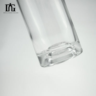 Gravieroberfläche 700 ml Runde Flasche mit breitem Mund für klaren Wodka Whisky