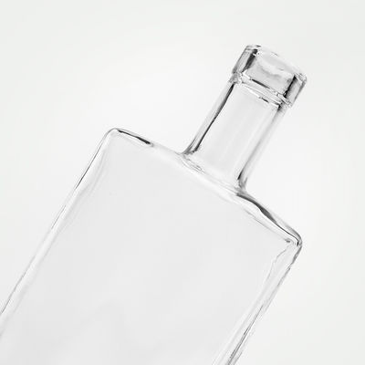 Glasflasche mit Elektroplattierung für individuelle Logo und Verpackung 700 ml 750 ml Wodka