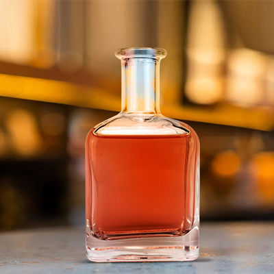 Akzeptables Kundenlogo Decal Quadrat Glasflasche für Whisky 350ml 500ml 700ml