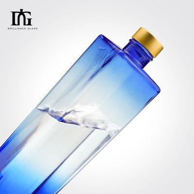 Low MOQ Glas Flaschen für Wodka Whisky Rum Gin in 500 ml 700 ml 750 ml Größen