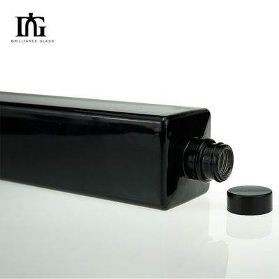 Low MOQ Glas Flaschen für Wodka Whisky Rum Gin in 500 ml 700 ml 750 ml Größen