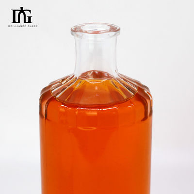 Akzeptables Kundenlogo 500 ml runde Glasflasche für Alkohol