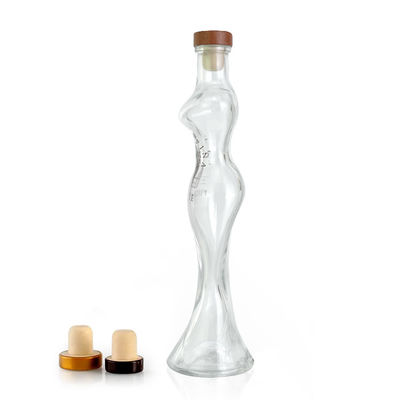 Durchsichtige Flasche in Form einer Frau für Spirituosen und Getränke Glasflasche mit Gravur 700 ml