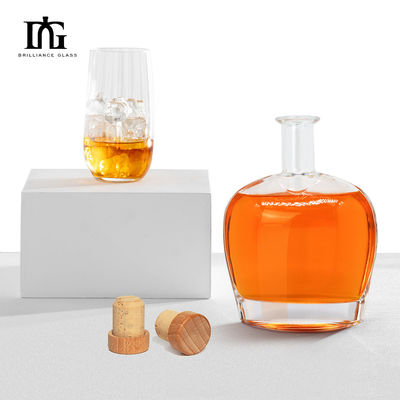 Custom Design 700ml Rum Glasflasche mit Korkkapazität 700ml Probe frei zur Verfügung gestellt