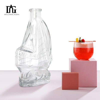 Custom Luxury 500ml Ahornblatt Glasflasche für Wein Whiskey Gin Getränke