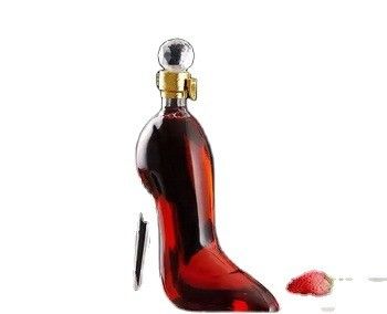 Einzigartige Form 500 ml 750 ml High Heel Schuh Alkohol Whiskey Rotwein Wodka Glasflasche