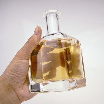 Custom Quadratglas Whisky Flasche Set 5CL 500ML 750ML Frostschlauch Durchstechflasche Basis Material Glas