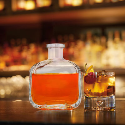 Klarer schwarz-weißer Tequila-Liter Glasflasche für Getränke 100 ml 200 ml 375 ml 500 ml 750 ml