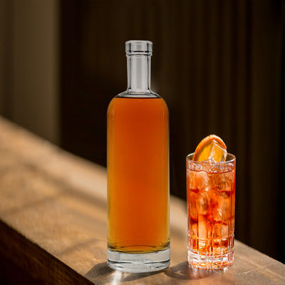 Glas-Basismaterial Wodka Flasche mit langem Hals 500 ml 700 ml 750 ml für Getränkeindustrie