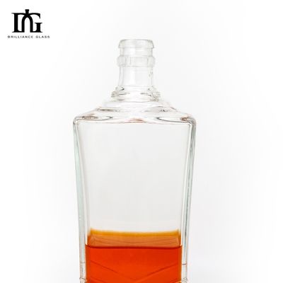700 ml klare Glasflasche für Spirituosen