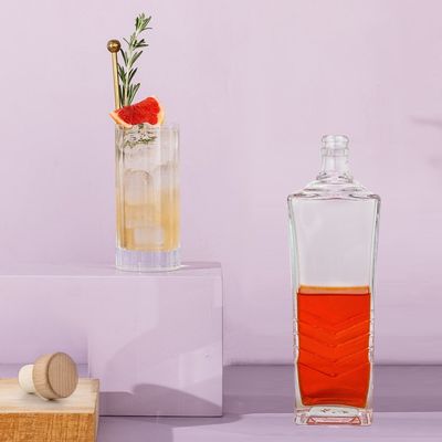700 ml klare Glasflasche für Spirituosen