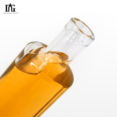 Brandy Saft Wein Spirituosen Glasflasche mit individueller Form und 700ml Kapazität