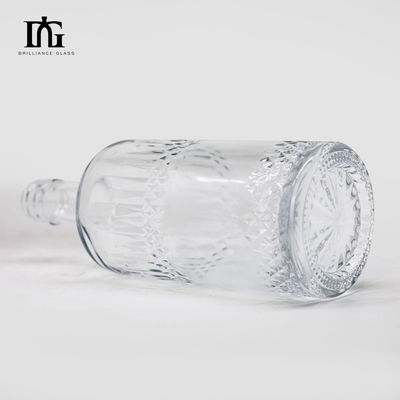 Klarquadratische klassische leere Glasflasche für Endliköre und Getränke