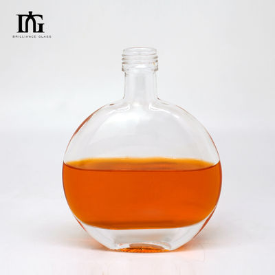 500 ml 250 ml Kapazität Gravierter Glasflasche für Spirituosen