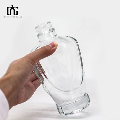 Andere Getränke 50 cl leere Wodka Whisky Glasflasche mit Korkdeckel und matte Oberfläche