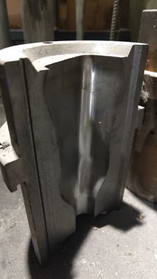 Akzeptable Kundenlogo-Glasflaschenform für die Prototypenfertigung
