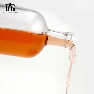 500 ml Glasflasche für Saft, Brandy, Wodka und Likör mit Gravierungen