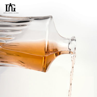 Individuelles Logo 700 ml Whisky Bourbon Gin Flasche mit schicken Wein Glasflasche Design