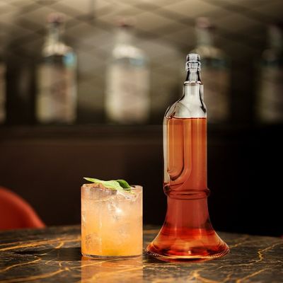 600 ml klare Glasflasche für die Destillerei