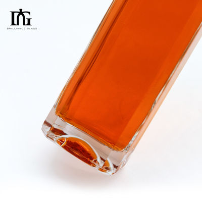 750 ml 1000 ml Whisky Rum Gin Tequila Glasflasche mit Korkkopf und elegantem Design
