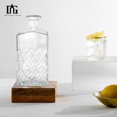 Luxusglashalsband bleifreier Kristall Whisky-Gläser Dekanzer mit Korkdichtung