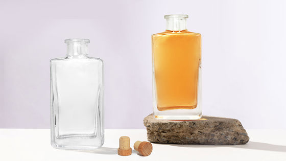 Glasflasche mit Schraubverschluss 700 ml für Spirituosen und Getränke