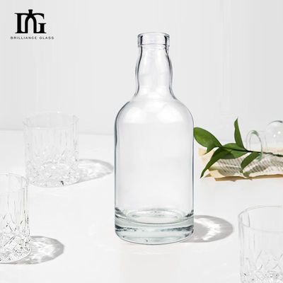 Individuelles Logo 500 ml runde Glasflasche für Luxus-Spirituosen und Whiskys