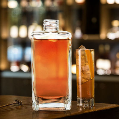 330 ml Wärmeübertragungsdruckglasflasche zur Anpassung von Likören und Getränken