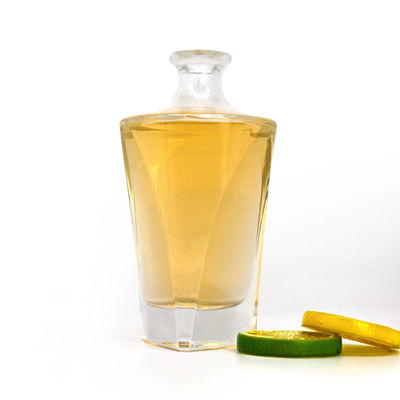 Glasflaschen für Wodka Whisky Rum Gin Brandy Niedrige MOQ 375ml 500ml 700ml 750ml