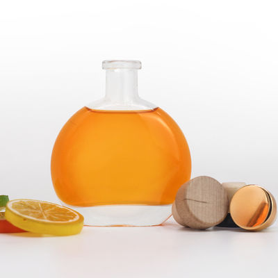 500 ml glase Flasche mit Gravierung für endgültige Rum-Gin- und Brandy-Getränke in einzigartiger Form