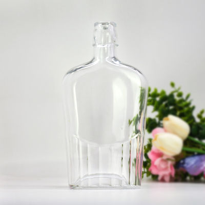 750 ml/1000 ml Glasflasche für Spirituosen Whisky Rum Gin Tequila Brandy Gravierter Korkkappe