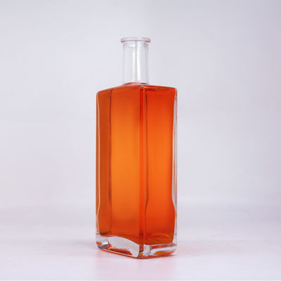Kohlensäurehaltige Getränke Glasflasche mit Korkverschluss 750 ml 500 ml Whisky Rum Gin Tequila Brandy Spirituosen