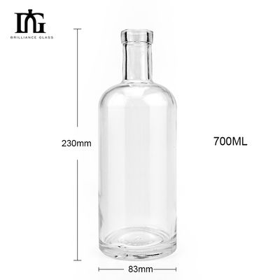 Konkurrenzfähige 750ml 700ml 500ml klare Whisky-Wodka-Flasche mit individueller schwarzer Farbe