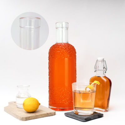 Flasche für Getränke 750 ml Kapazität und transparent