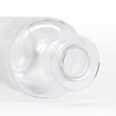 Klassische Form Flint Brandy Spirituosen Leere weiße Liköre Glasflasche 500 ml 700 ml Super