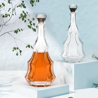 700 ml 750 ml Gravierter Glasquadratflasche für Wodka Whiskey Likör Gin Rum Brandy Spirit