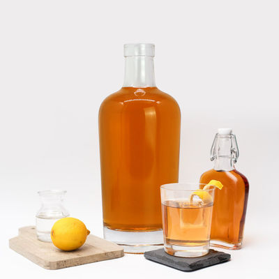 500 ml 750 ml klare wiederverwendbare Miniatur-Flasche mit Glaskörper